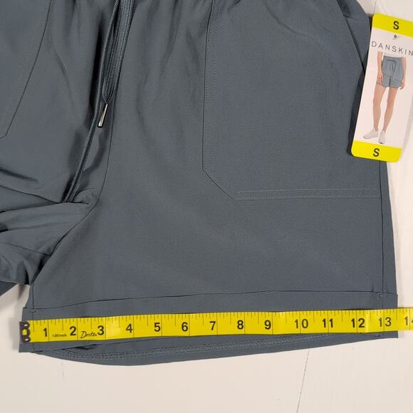Danskin Paperbag Shorts Women’s S Stormy Weather Charcoal 4” Inseam Pockets NWT - Picture 6 of 12